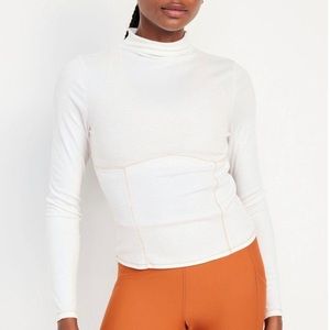 Creme de La Creme Mock-Neck Longsleeve